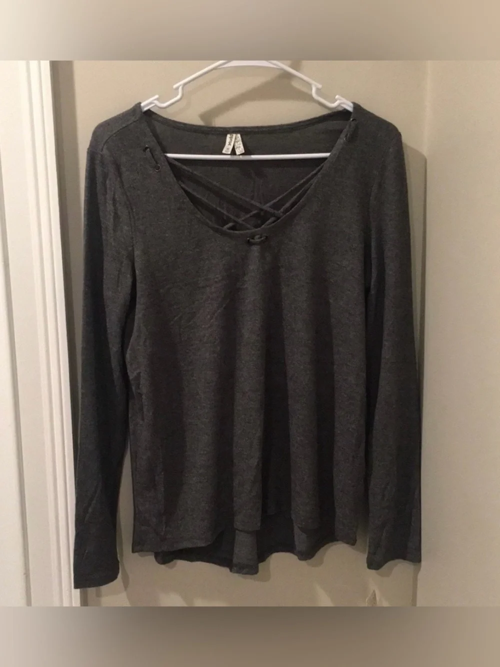 Mudd Charcoal Gray Crisscross V-Neck Long Sleeve Top